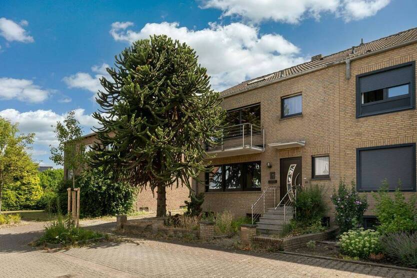 Gestaltungsfreiheit trifft Bestlage: Ihr neues Zuhause in Willich-Schiefbahn