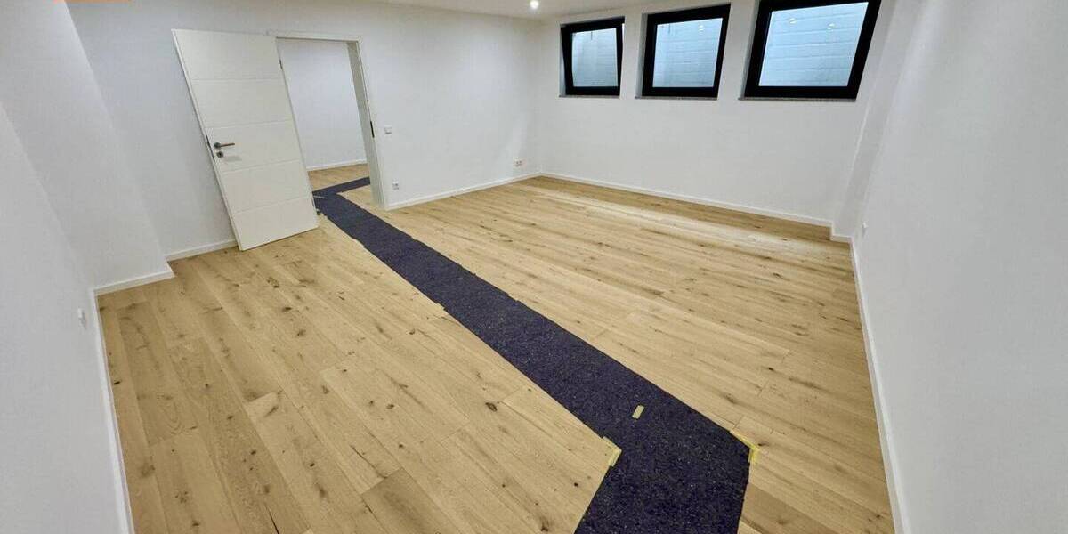 Etagenwohnung Düsseldorf / Urdenbach Urdenbach - 2 Zimmer, 100 m&sup2;, 499.000&euro; | Angebot:26775365