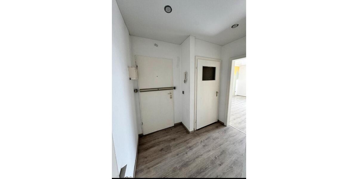 Moderne 3 Zimmer Wohnung in Düsseldorf Garath mit Aufzug und 3 zimmer