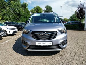 Opel Combo Ultimate AHK HUD NAVI AUTOM. PARKEN WINTERPA 8.500 km 26.740 &euro; HAAN 42781