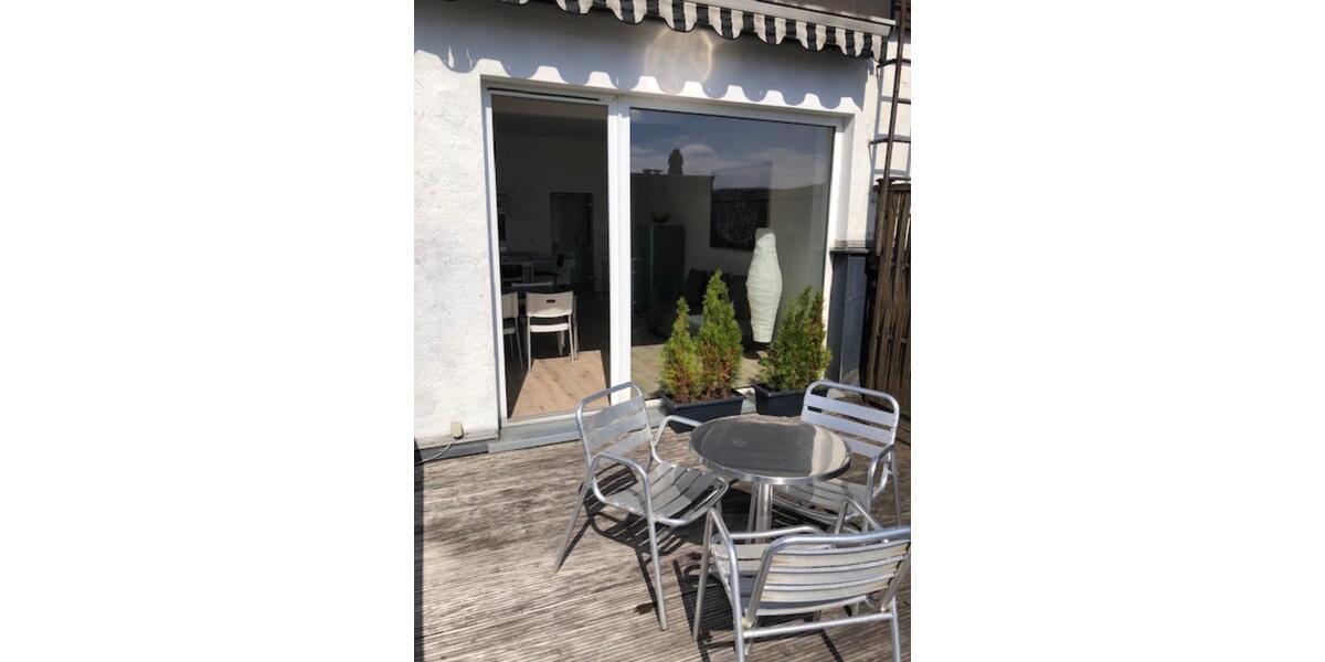 Möblierte City Maisonette mit Dachterrasse zimmer