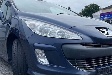 Peugeot 308 129.843 km 2.977 &euro; Mönchengladbach 41066
