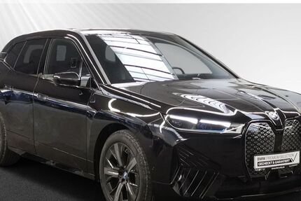 BMW iX 18.400 km 57.900 &euro; Moers 47441
