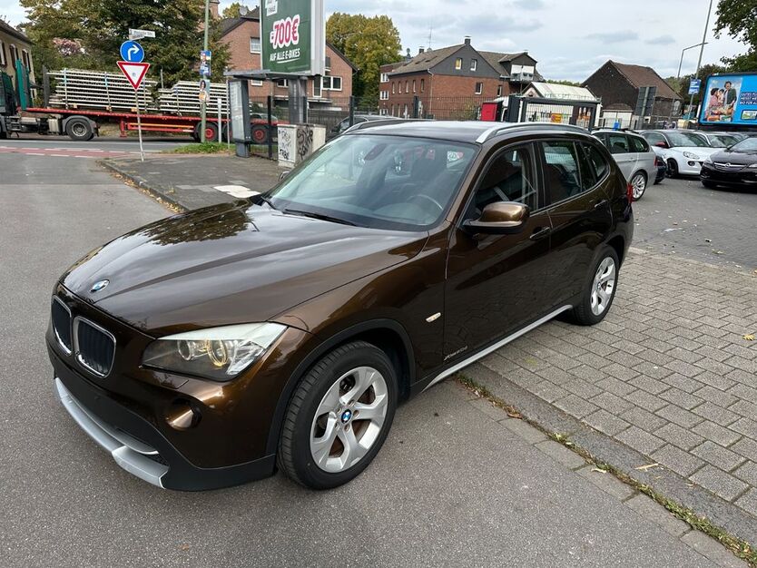 BMW X1 156.000 km 7.999 € Duisburg 47226