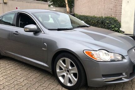 Jaguar XF 180.000 km 8.950 &euro; Düsseldorf 40589