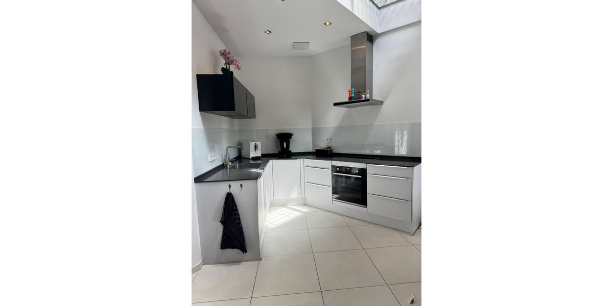 Exklusives Wohnen in einer ehemaligen Klosterkapelle- 115m2 Wohnfläche mit einzigartigem Charakter - 2- Düsseldorf Unterbach | Angebot:26946291