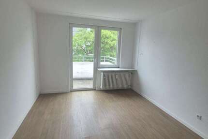 Wohnung Düsseldorf Unterbilk - 2 Zimmer, 60 m&sup2;, 784&euro; | Angebot:26907461