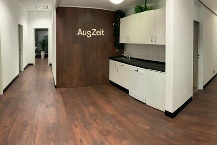 Wohnung Düsseldorf Heerdt - 1 Zimmer, 17 m&sup2;, 300&euro; | Angebot:25138296