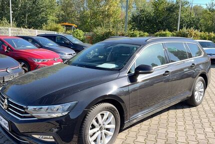 VW Passat 63.766 km 23.450 &euro; Duisburg 47178