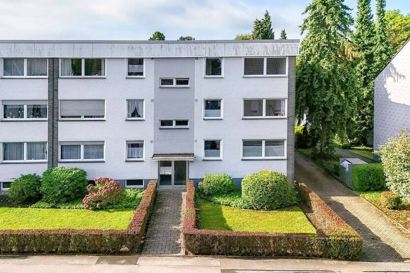 Hell. Sonnig. Gut gelegen. | 2-Zimmer-Wohnung mit Südbalkon und Garage in Mülheim Holthausen