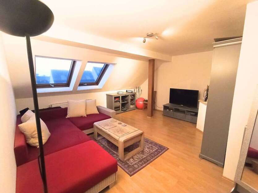 Wohnung zum Mieten in Moers 648 € 75.3 m²