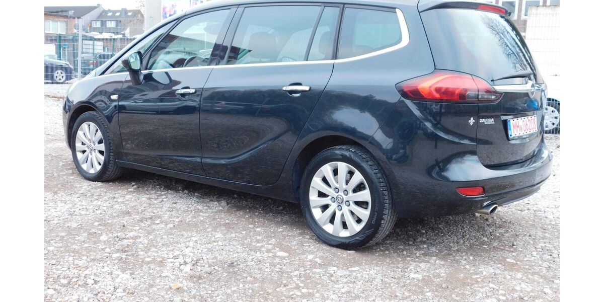 Opel Zafira 204.483 km 3.599 &euro; Mülheim 45473