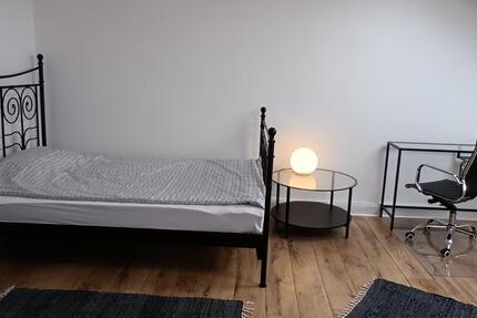 Wohnung Mönchengladbach - 1 Zimmer, 20 m&sup2;, 450&euro; | Angebot:25649491
