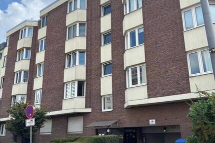 Eigentums - AppartementWohnung mit Tiefgaragenstellplatz in Marienburg - 1 km zum Rhein, 2 km zur A 4, 4 km zum Dom