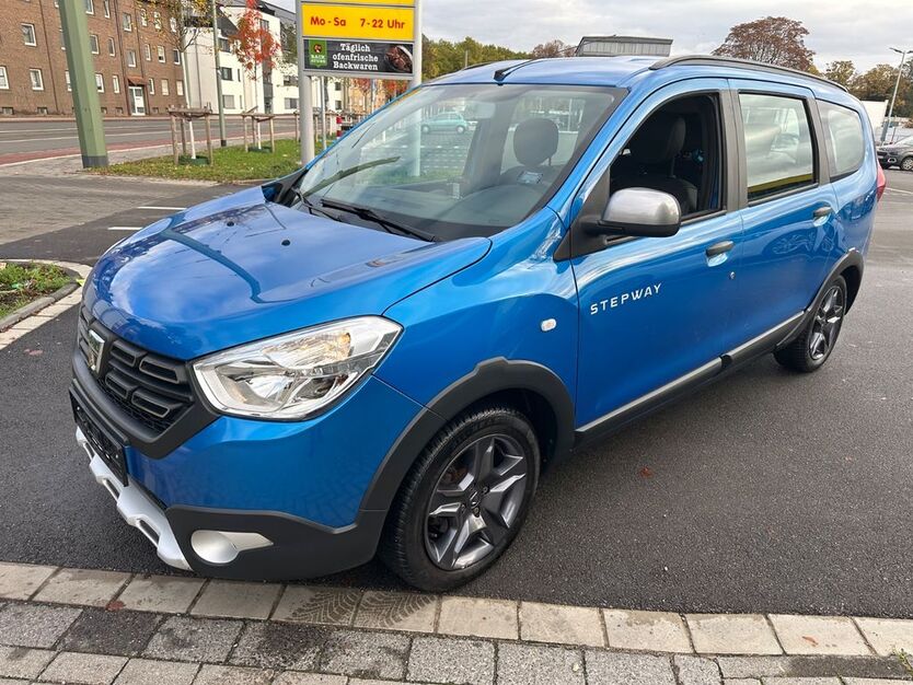 Dacia Lodgy 78.000 km 10.580 € Duisburg 47138