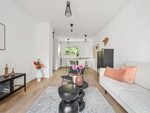 Harmonische 4-Zimmer-Wohnung mit großzügigem Wohnbereich und Balkon 4 zimmer