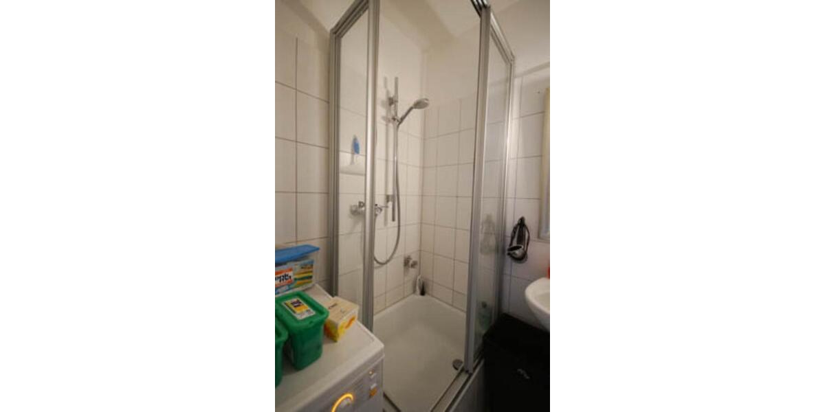 Dachgeschoßwohnung Oberhausen Alt-Oberhausen - 3.5 Zimmer, 66 m&sup2;, 470&euro; | Angebot:25648658
