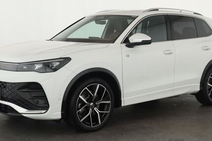 VW Tiguan 17.200 km 42.985 &euro; Düsseldorf 40233