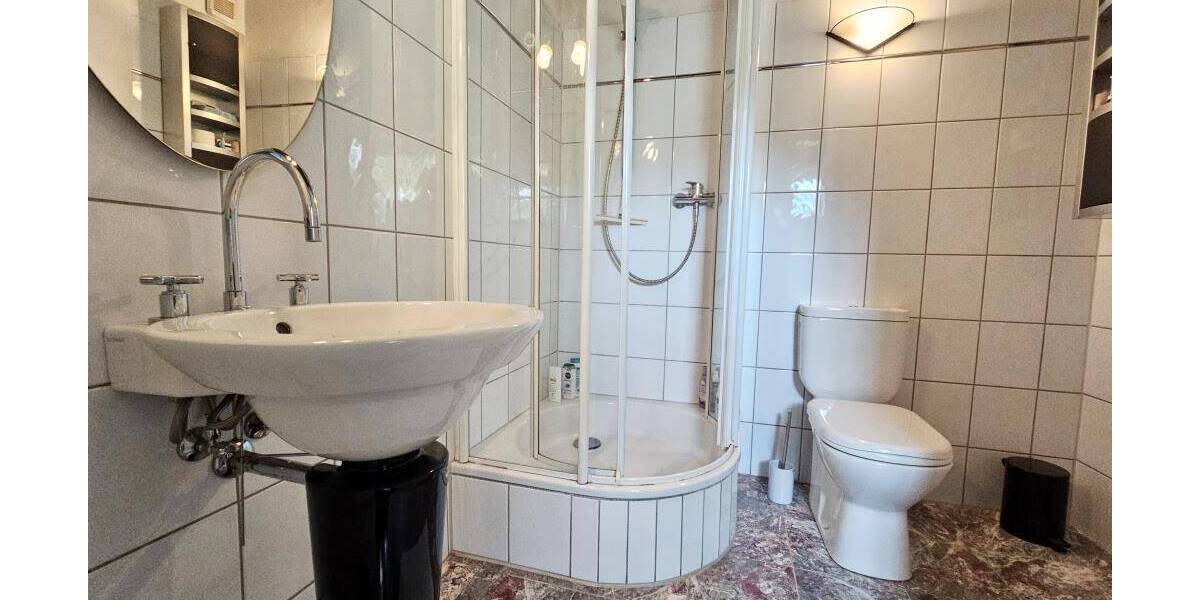 Mehrfamilienhaus, Wohnhaus Solingen Solingen-Mitte - 1 Zimmer, 248 m&sup2;, 650.000&euro; | Angebot:25747787