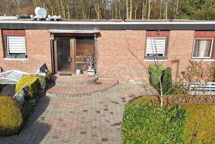 Raumwunder ! Hier ist Platz für alle im Zweifamilienhaus im Neusser Süden 8 zimmer