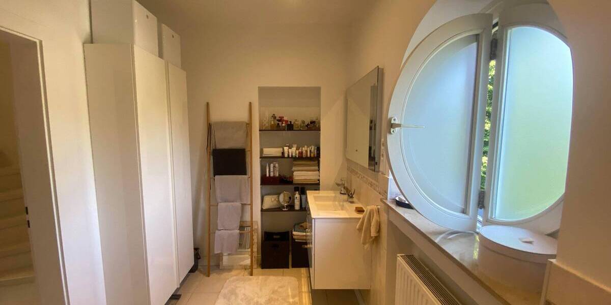 Gepflegtes Ein- bis Zweifamilienhaus in Toplage 6 zimmer