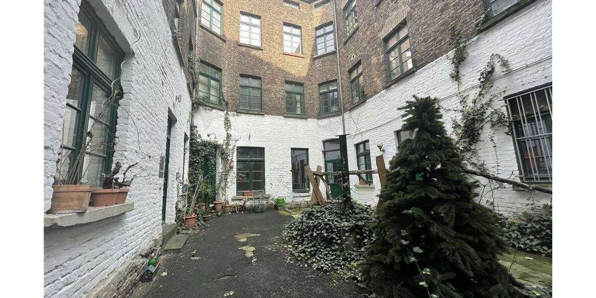 Einfamilienhaus Düsseldorf Altstadt - 11 Zimmer, 258 m&sup2;, 3.300&euro; | Angebot:20083227