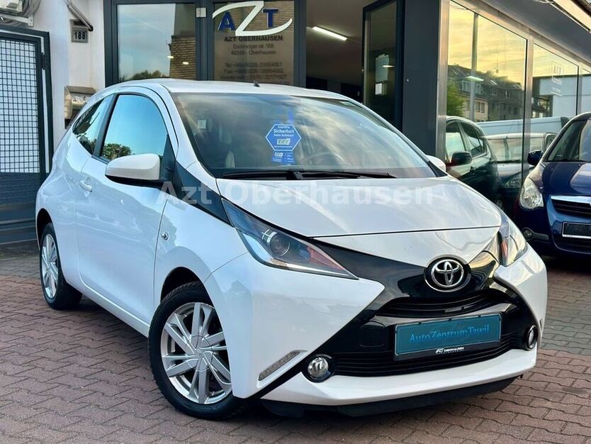 Aygo (X)