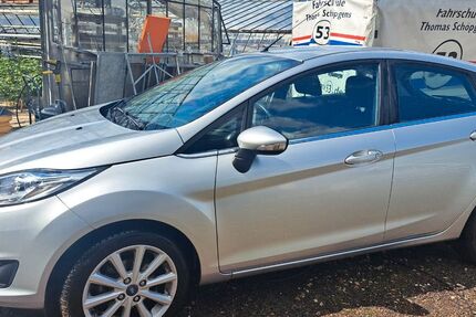 Ford Fiesta 32.600 km 7.599 &euro; Viersen 41748