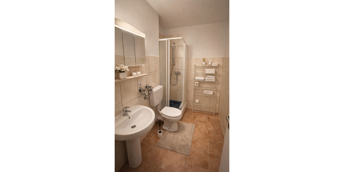 Etagenwohnung Neuss - 1 Zimmer, 30 m&sup2;, 580&euro; | Angebot:25806795