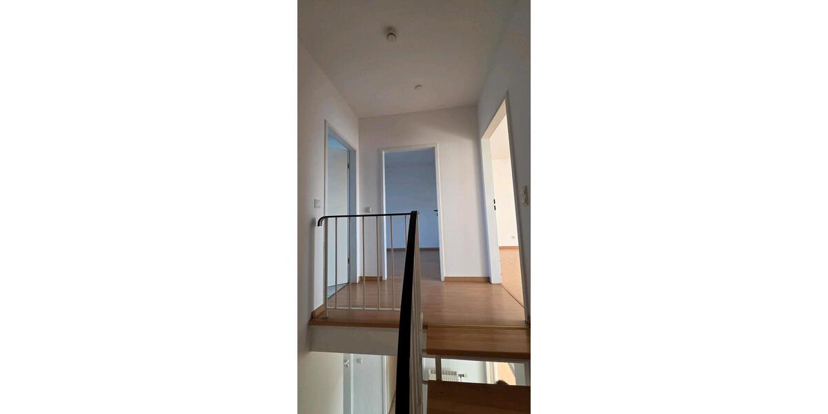 Maisonettenwohnung Meerbusch Kierst - 3.5 Zimmer, 90 m&sup2;, 1.170&euro; | Angebot:25421971