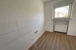 Etagenwohnung Grevenbroich Stadtmitte - 3 Zimmer, 71 m&sup2;, 599&euro; | Angebot:26912859