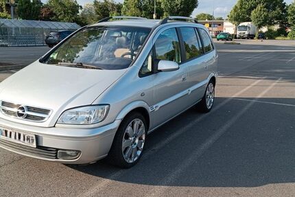 Opel Zafira 162.000 km 2.200 &euro; Krefeld 47809