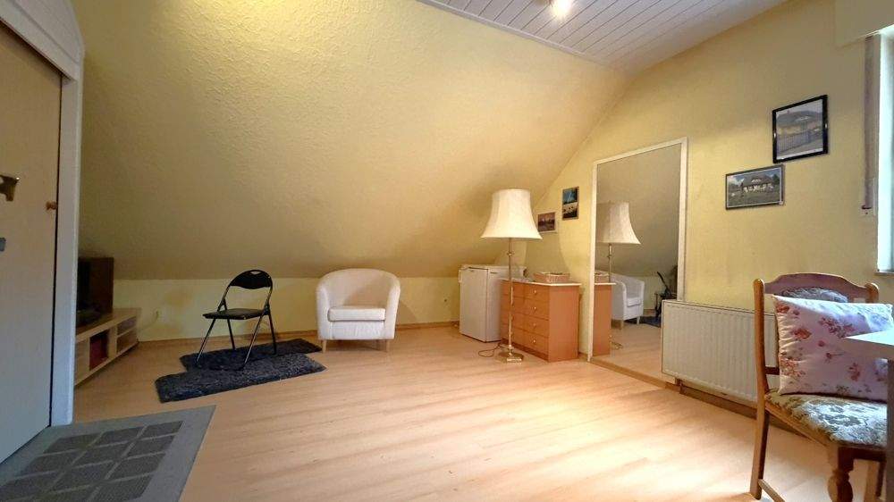 Doppelhaushälfte Oberhausen Eisenheim - 6 Zimmer, 125 m&sup2;, 329.000&euro; | Angebot:25748112