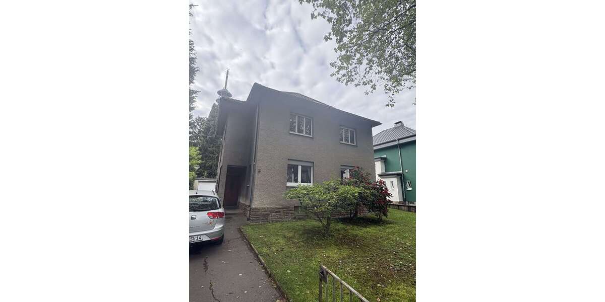 Einfamilienhaus Solingen Central - 6 Zimmer, 172 m&sup2;, 395.000&euro; | Angebot:26762230