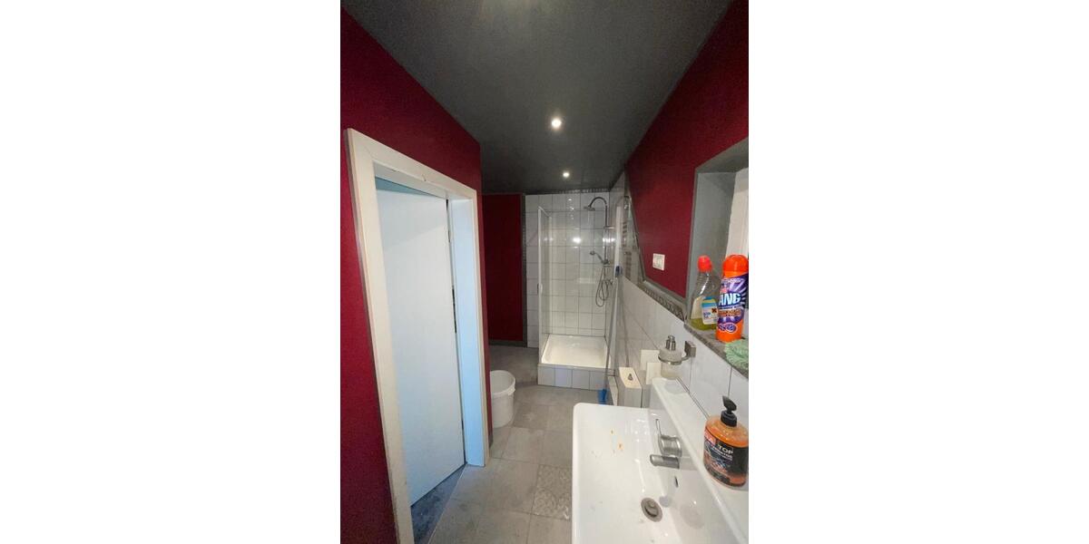 Lagerhalle 641 m² in 42659 Solingen zimmer