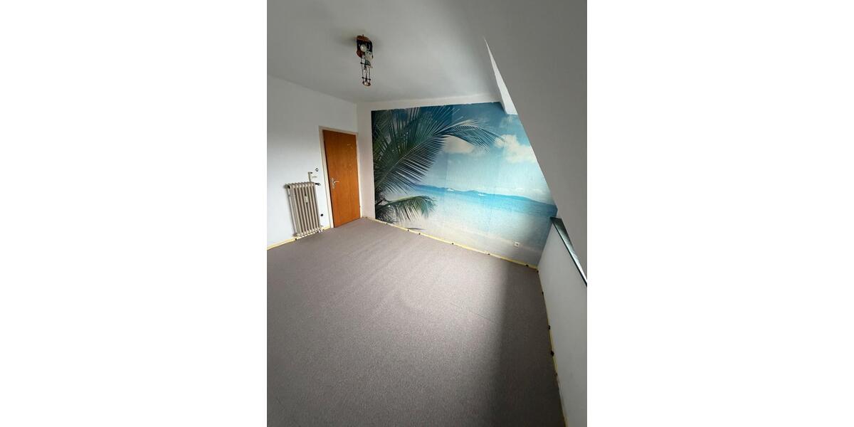 Dachgeschoßwohnung Viersen - 2 Zimmer, 60 m&sup2;, 750&euro; | Angebot:26409021