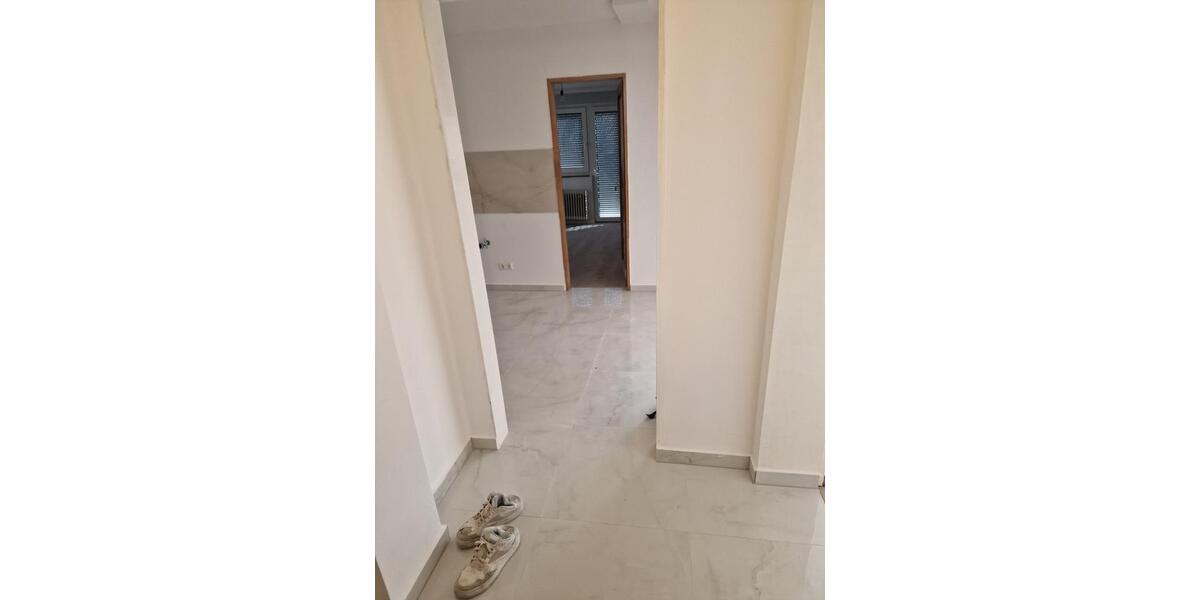 Erstbezug nach Sanierung – 4-Zimmer-Wohnung mit großem Balkon 4 zimmer