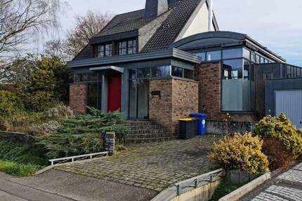 +++ EINFAMILIENHAUS IN BELIEBTER LAGE +++ von Korschenbroich 8 zimmer