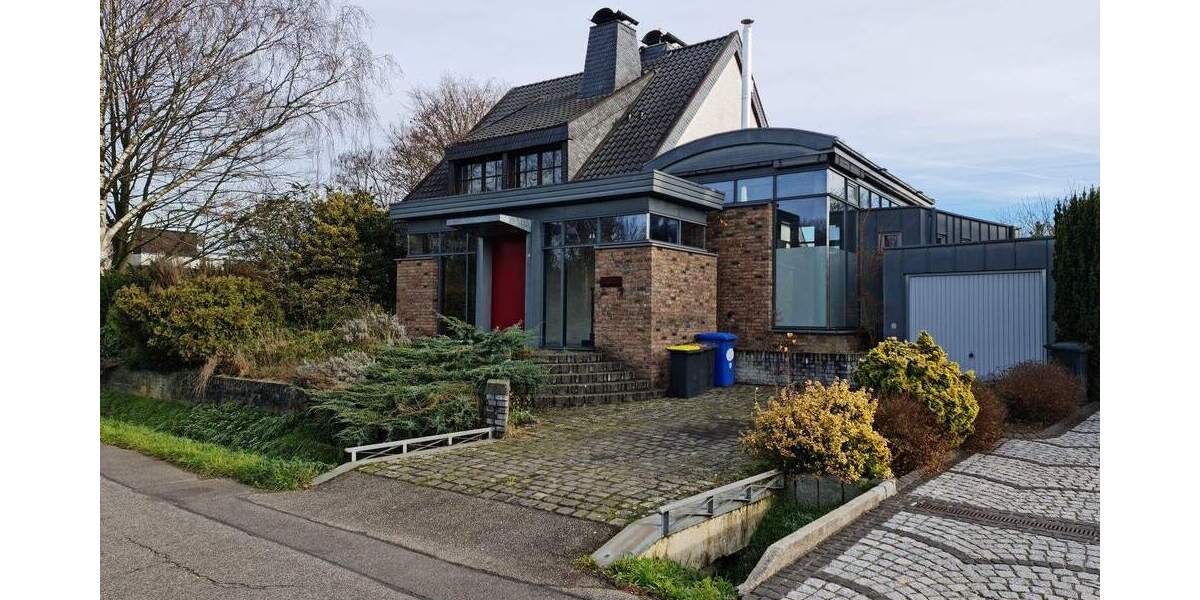 +++ EINFAMILIENHAUS IN BELIEBTER LAGE +++ von Korschenbroich 8 zimmer