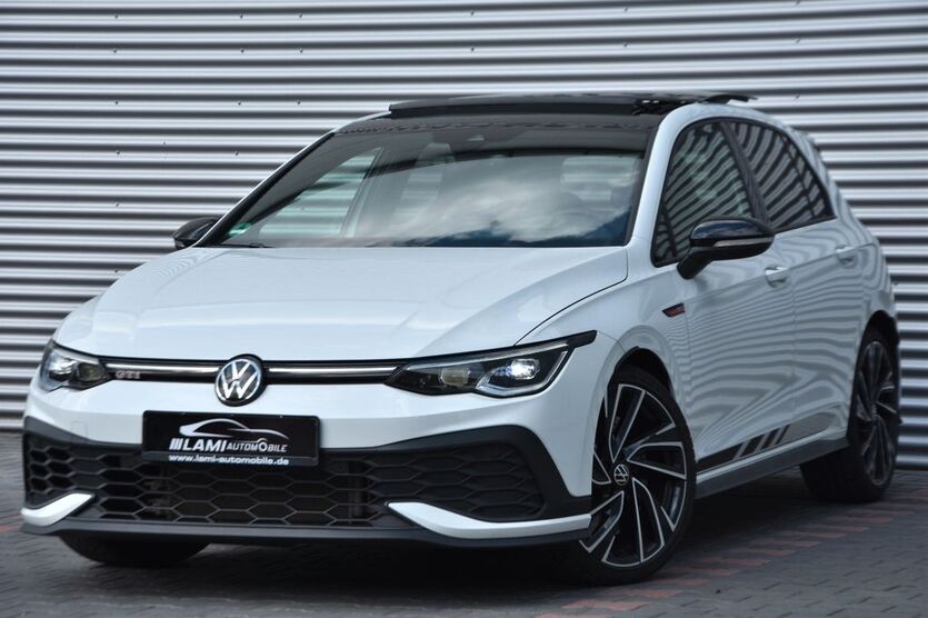 VW Golf 10.000 km 37.999 € Grevenbroich 41515