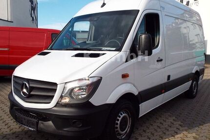 Mercedes-Benz Sprinter 322.600 km 16.541 &euro; Mönchengladbach 41063