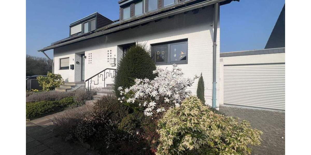 Doppelhaushälfte Korschenbroich Kleinenbroich - 5 Zimmer, 140 m&sup2;, 1.920&euro; | Angebot:25476460