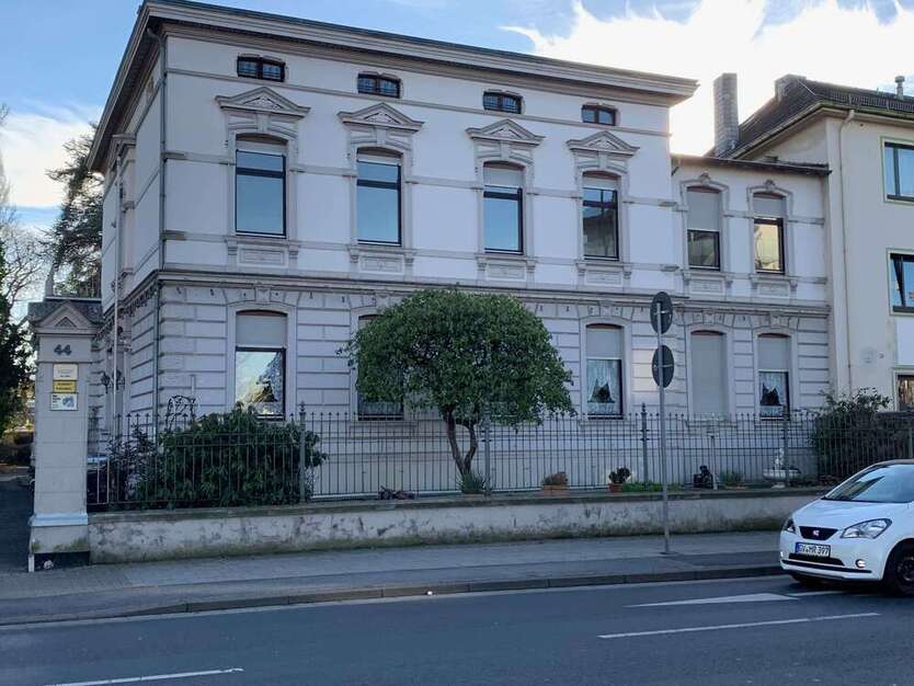 Haus zum Kaufen in Grevenbroich 848.000 € 457 m²