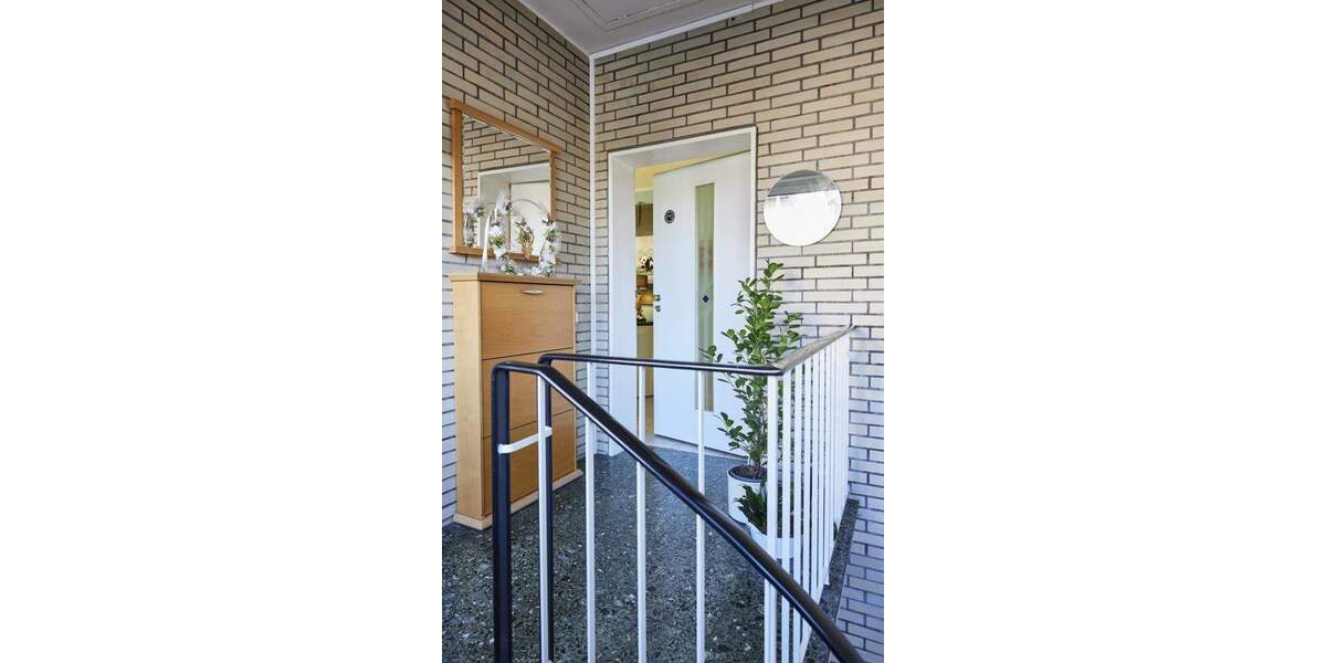 Mehrfamilienhaus, Wohnhaus Krefeld Hüls - 6 Zimmer, 200 m&sup2;, 530.000&euro; | Angebot:24711735