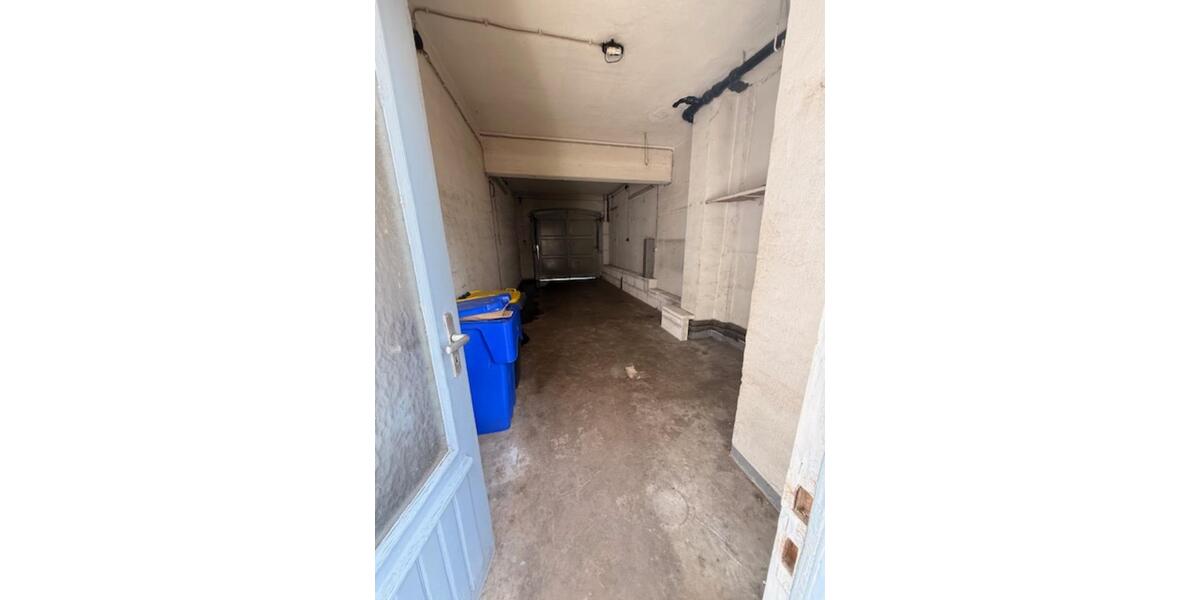 Erdgeschoßwohnung Krefeld - 3 Zimmer, 120 m&sup2;, 1.250&euro; | Angebot:25714479