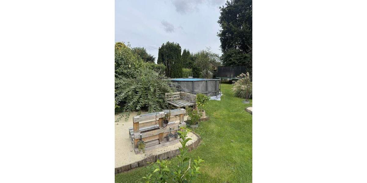 Doppelhaushälfte in Moers-Scherpenberg mit großem Garten 6 zimmer