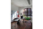 Erdgeschoßfläche 127 qm 4 Zimmer, Empfang, kl. Küche,