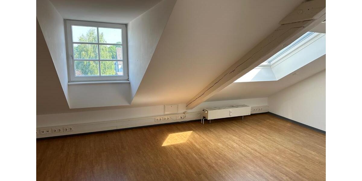 Gewerbeobjekt Düsseldorf Stadtbezirk 5 - 1.100&euro; | Angebot:25105341