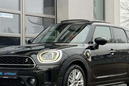 Mini Countryman SE (Cooper) 102.655 km 24.690 &euro; Hilden (bei Düsseldorf) 40721