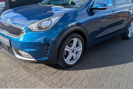Kia Niro 90.403 km 17.285 &euro; Leverkusen 51373